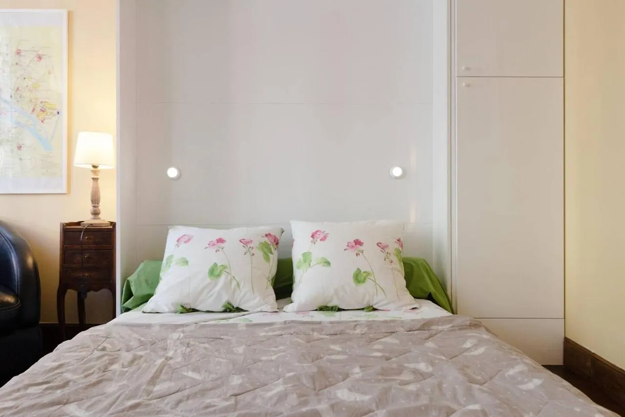 Paris Saint Michel Sorbonne Apartment